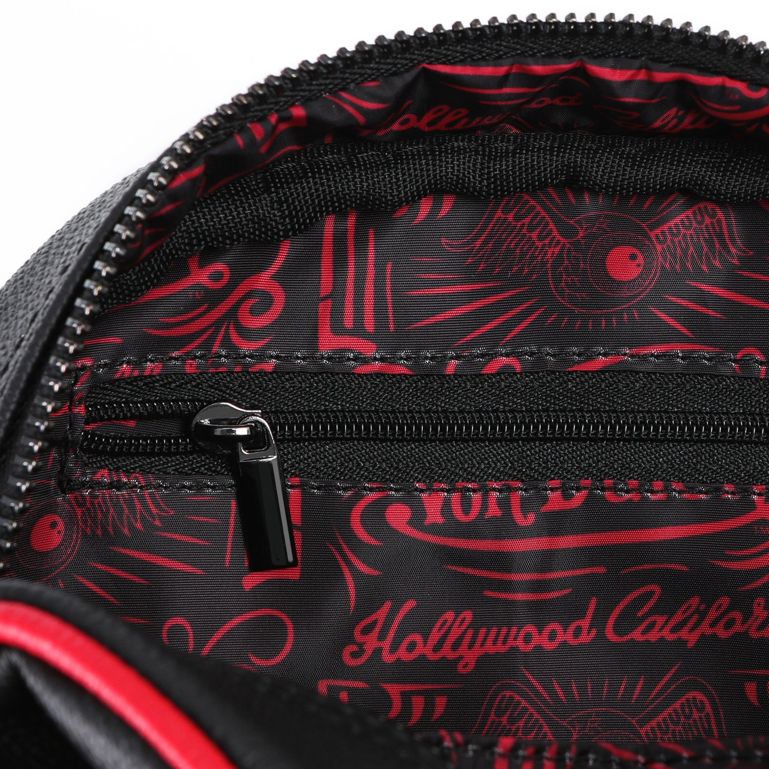 Von Dutch Black & Red Two-Tone Bowling Bag - Image 6