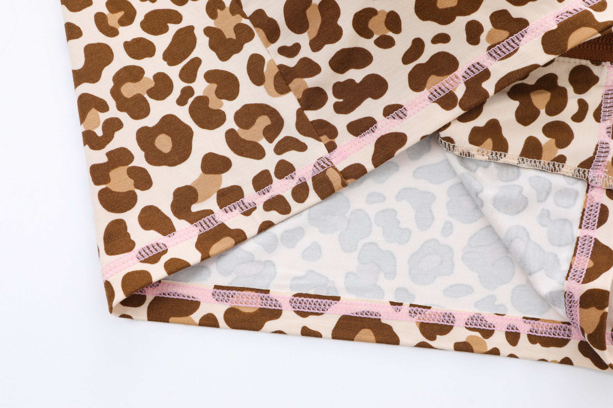 YOGA TOP - CHEETAH - Image 6