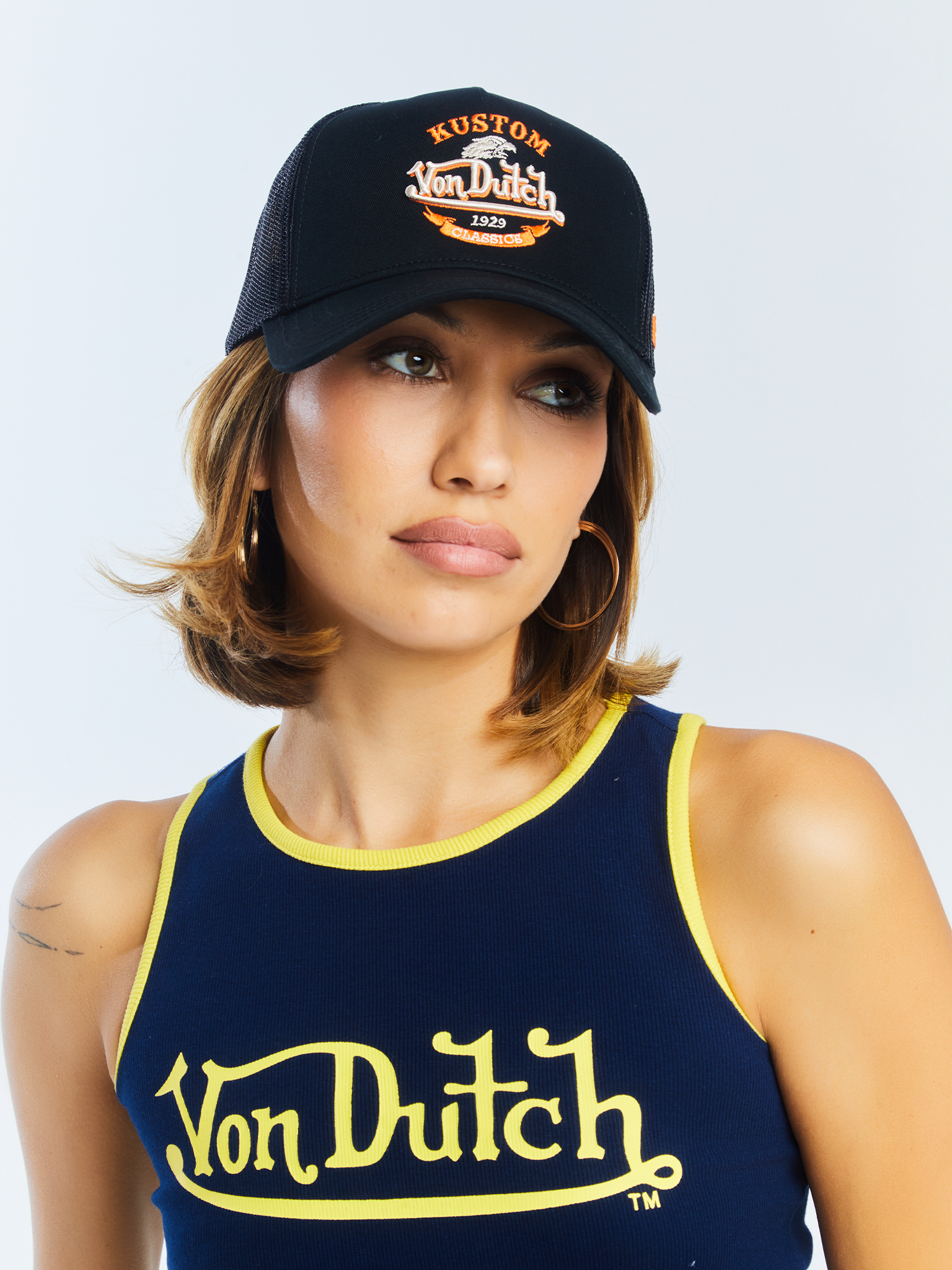 Von Dutch Black & Orange Kustom Classics Logo Trucker Hat - Image 6